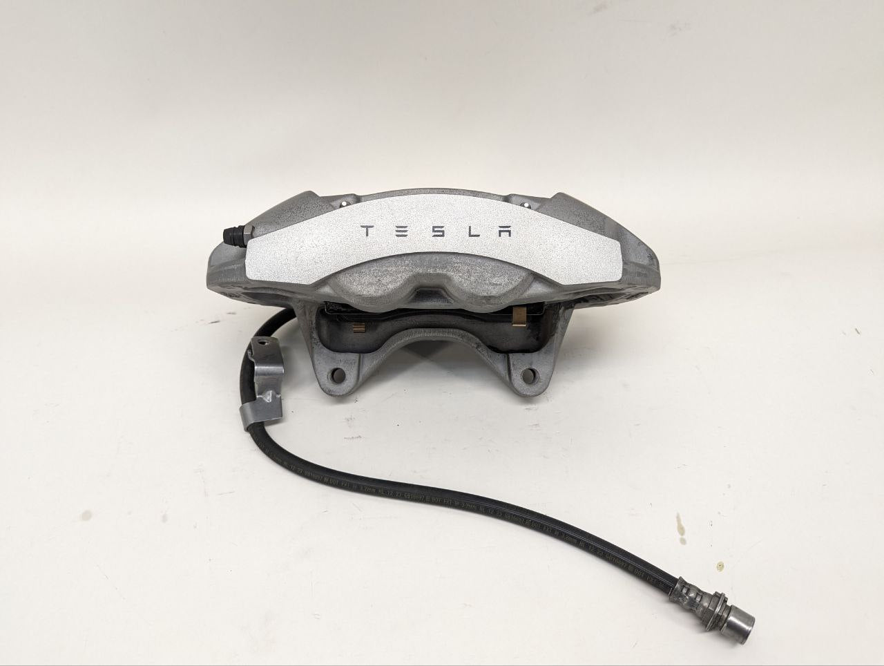 2024-2025 Tesla Model 3 Front Left Brake Caliper 1344621-00-A