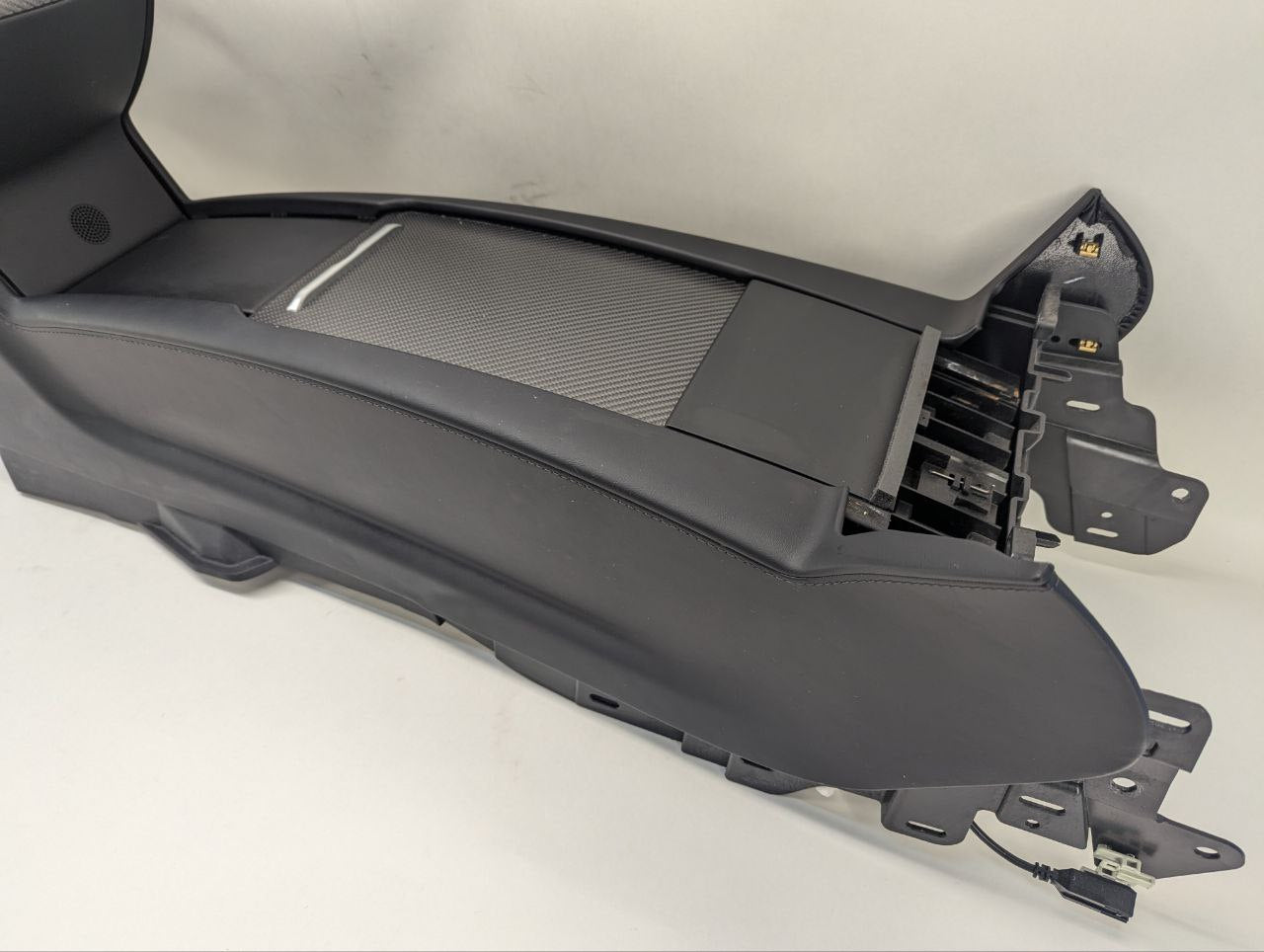 2018 Tesla Model X Center Console Assembly Black 1055163-03-C