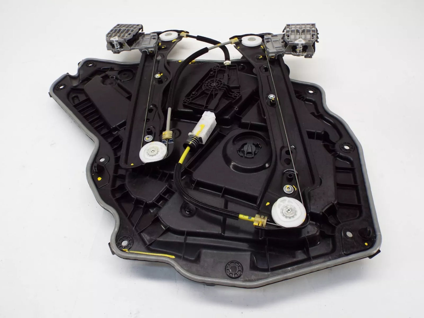 2022-2023 Tesla Model Y Rear Right Door Window Regulator 1526803-00-E