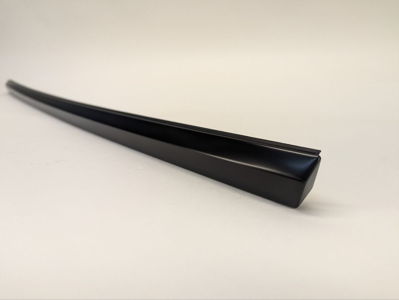 2022-2024 Tesla Model 3 Front Left Door Belt Molding 1080681-01-I