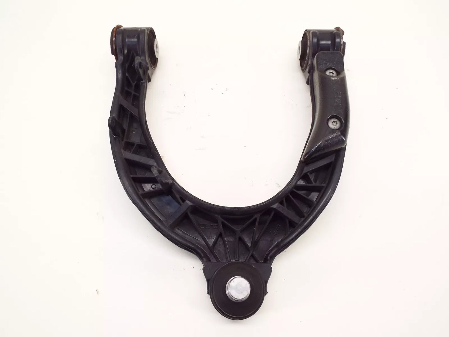 2021 Tesla Model Y Front Right Upper Control Arm 1044326-00-H