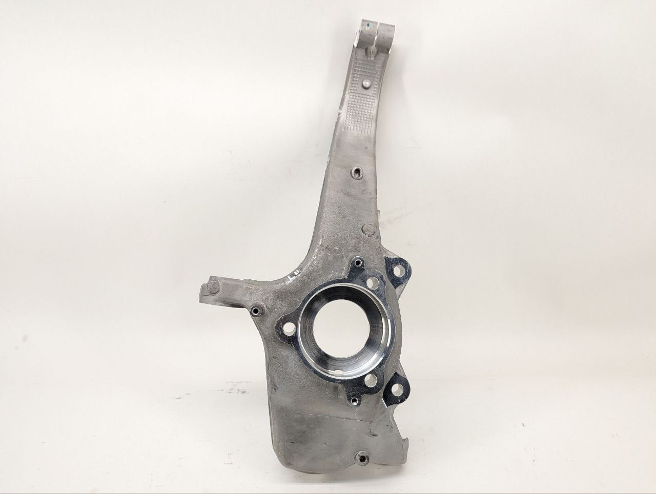 2022-2023 Tesla Model Y Front Left Knuckle 1188311-00-E