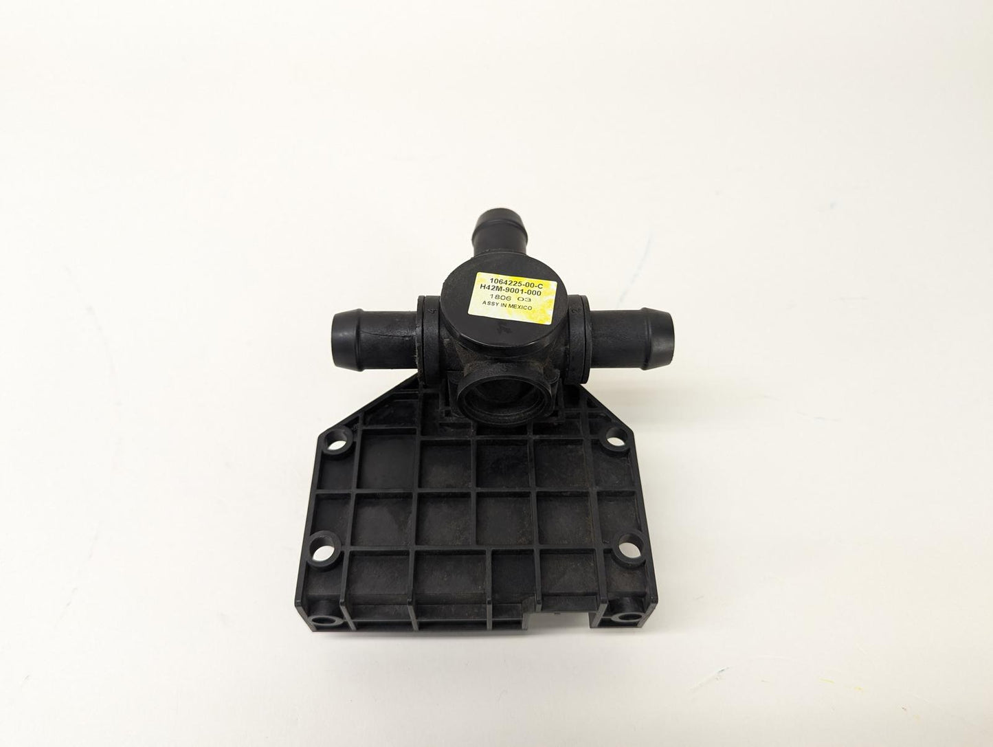2018 Tesla Model X Coolant Valve 3 Way 1064225-00-C