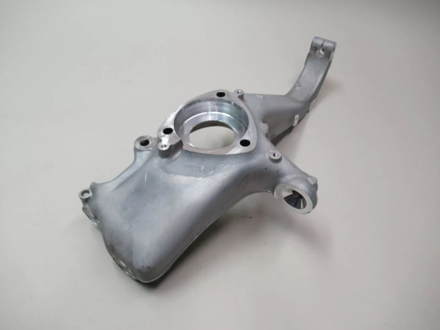 2024 Tesla Model 3 Front Right Knuckle 1344316-00-D