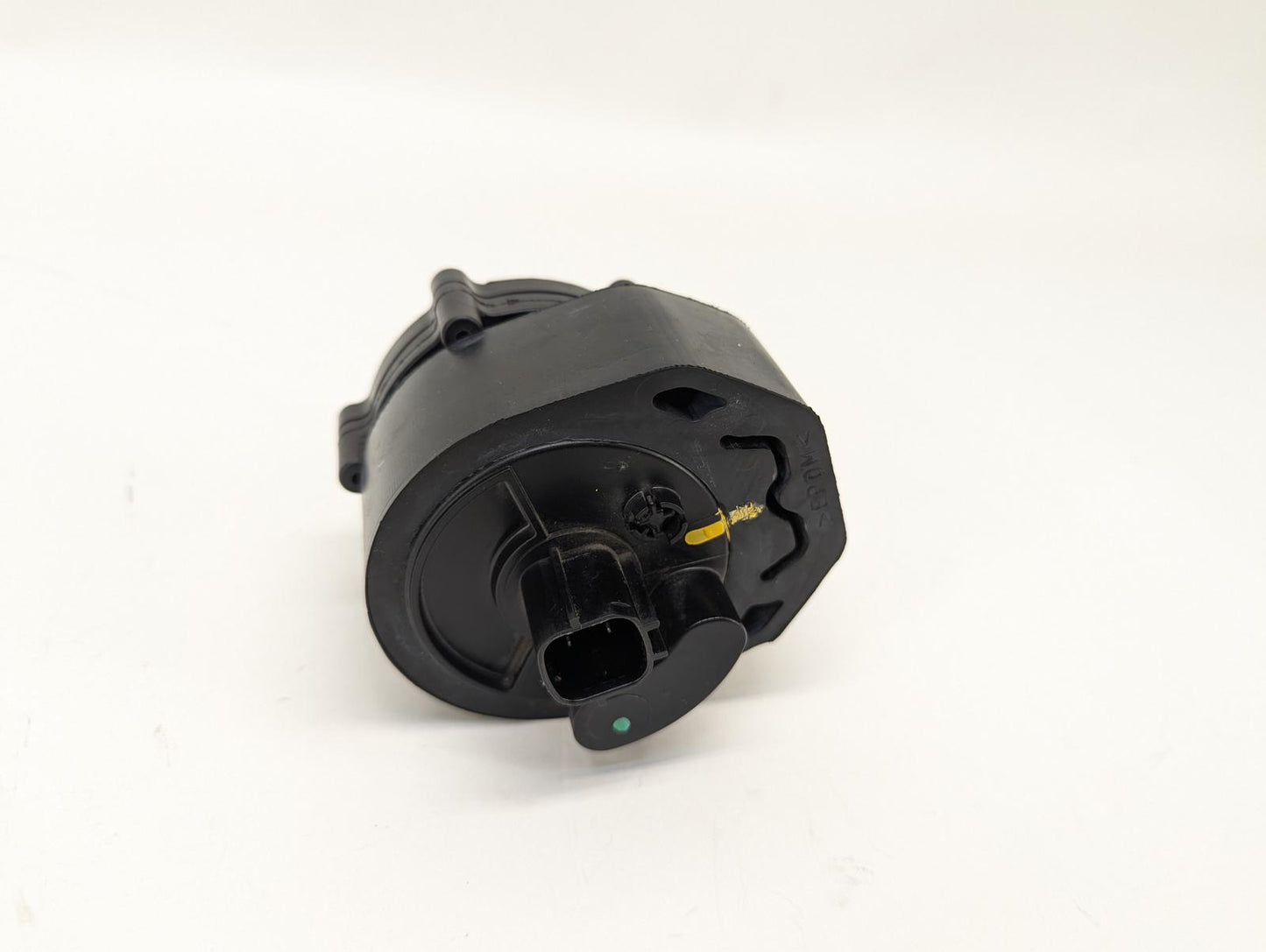 2018 Tesla Model X BWD Coolant Pump 1054529-00-G