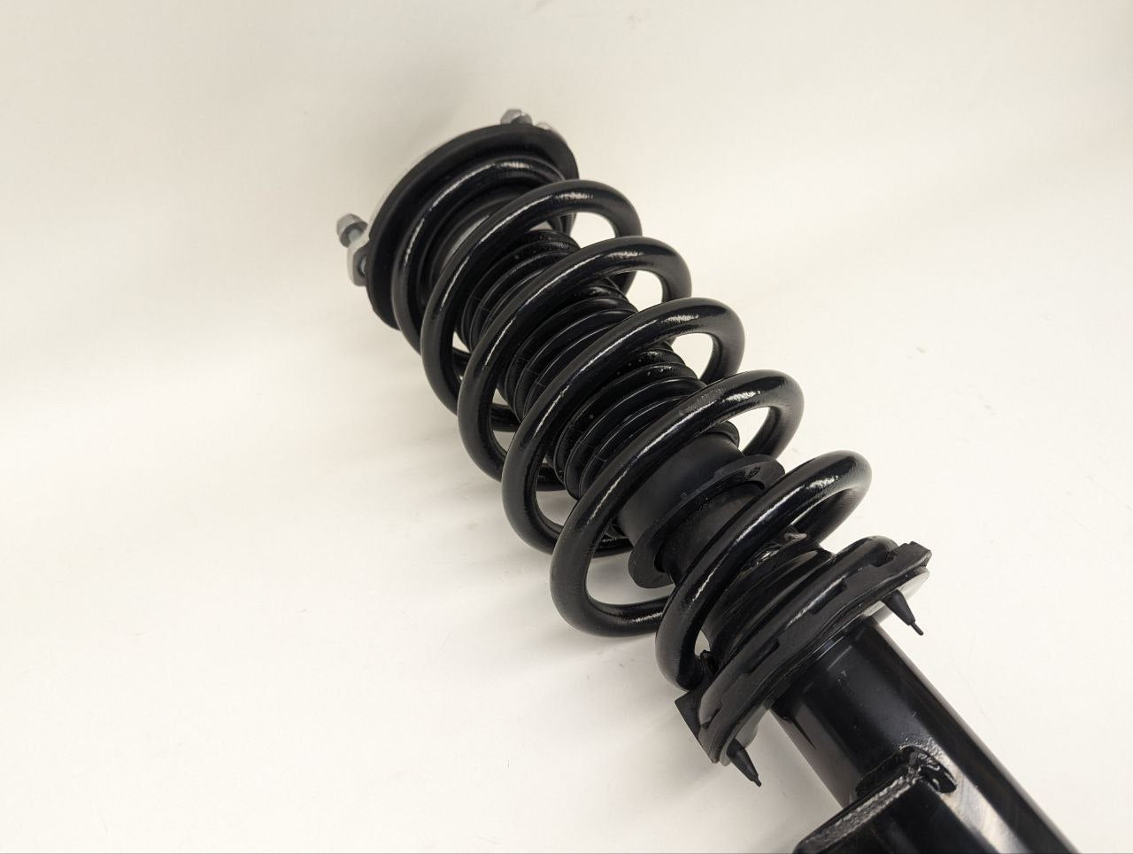 2024-2025 Tesla Model 3 Front Right Strut Absorber AWD 1344366-01-B