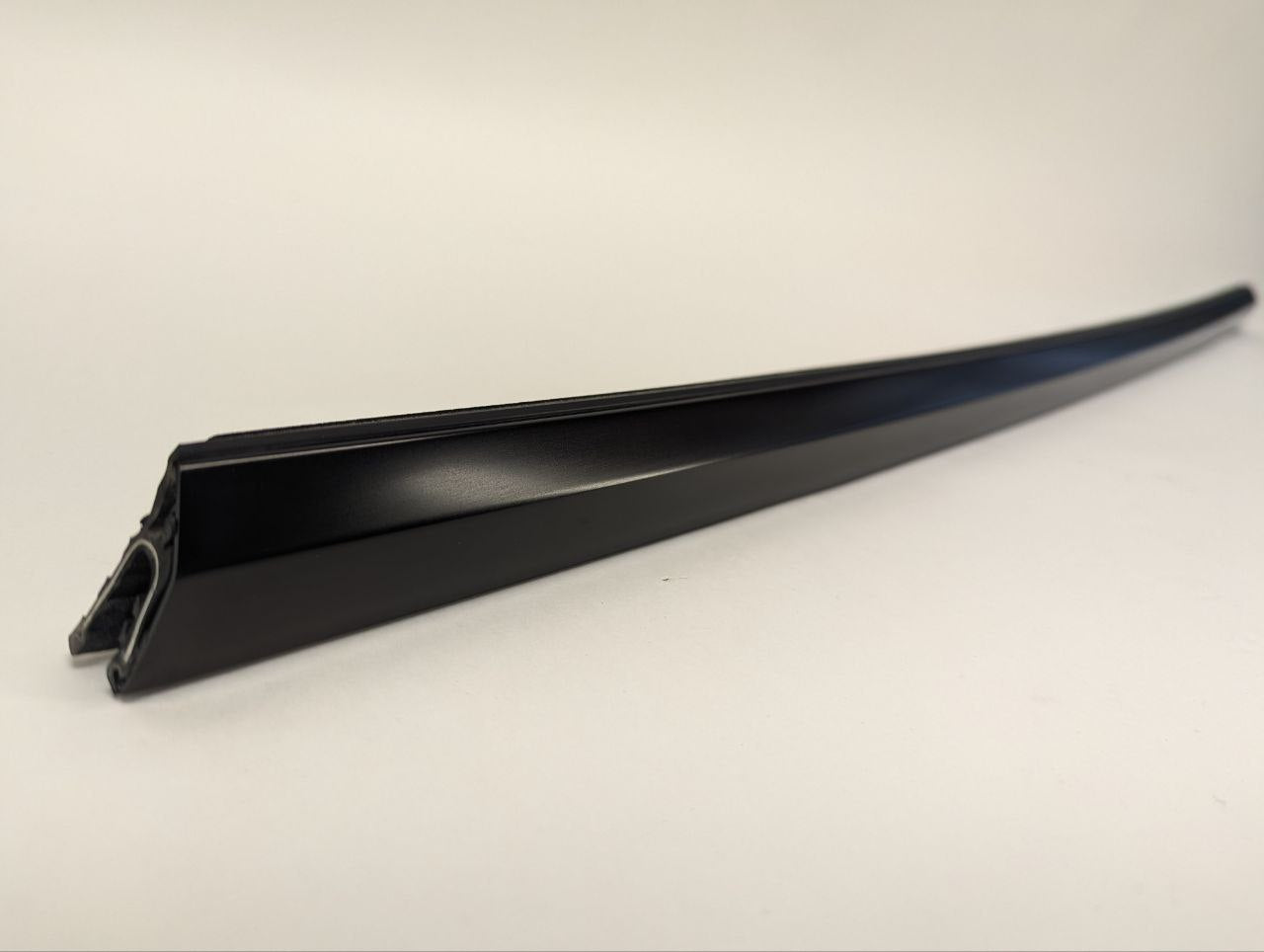 2022-2024 Tesla Model 3 Front Left Door Belt Molding 1080681-01-I