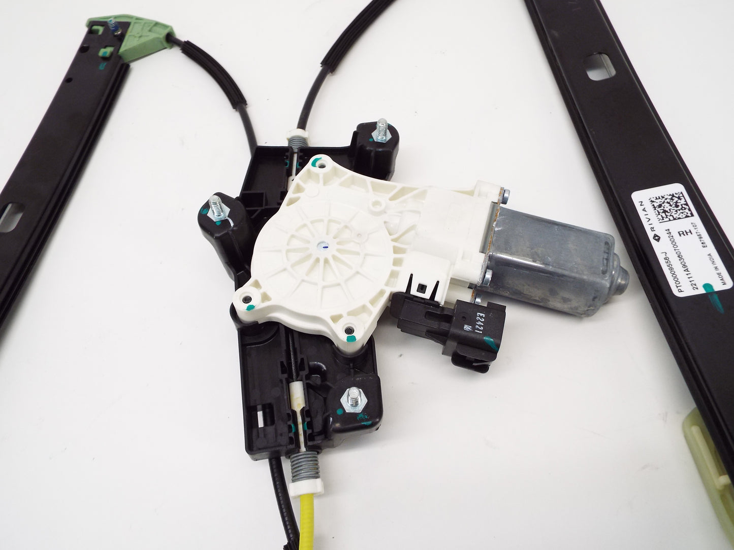 2023 Rivian R1T Front Right Window Regulator PT00009558-J
