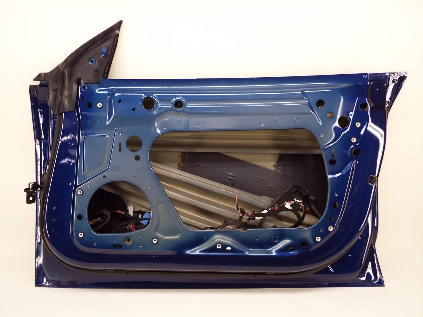 Tesla Model 3 Front Right Door Shell PPSB