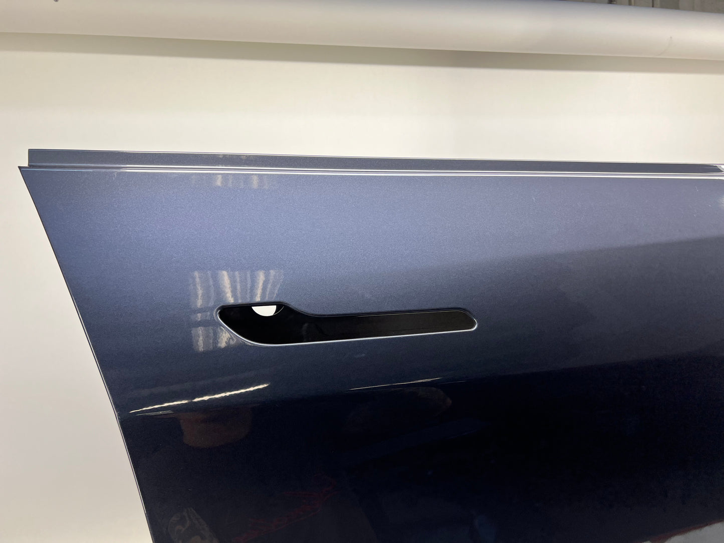 2020-2024 Tesla Model Y Front Right Door Shell 1501462-E0-A