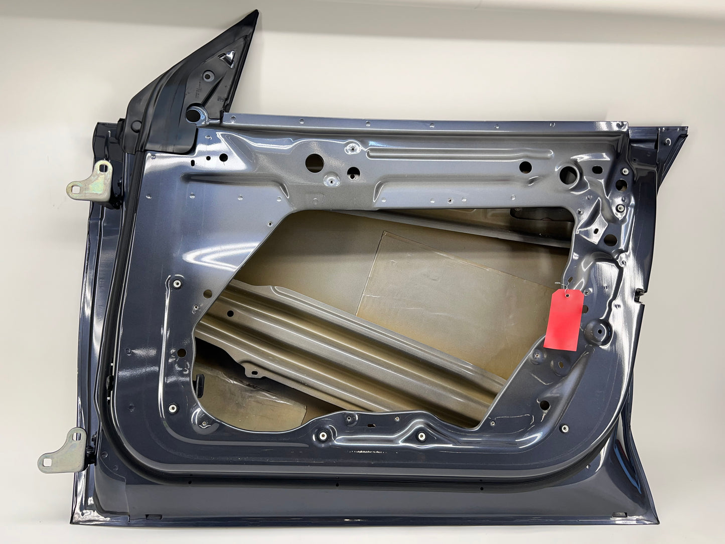 2020-2024 Tesla Model Y Front Right Door Shell 1501462-E0-A