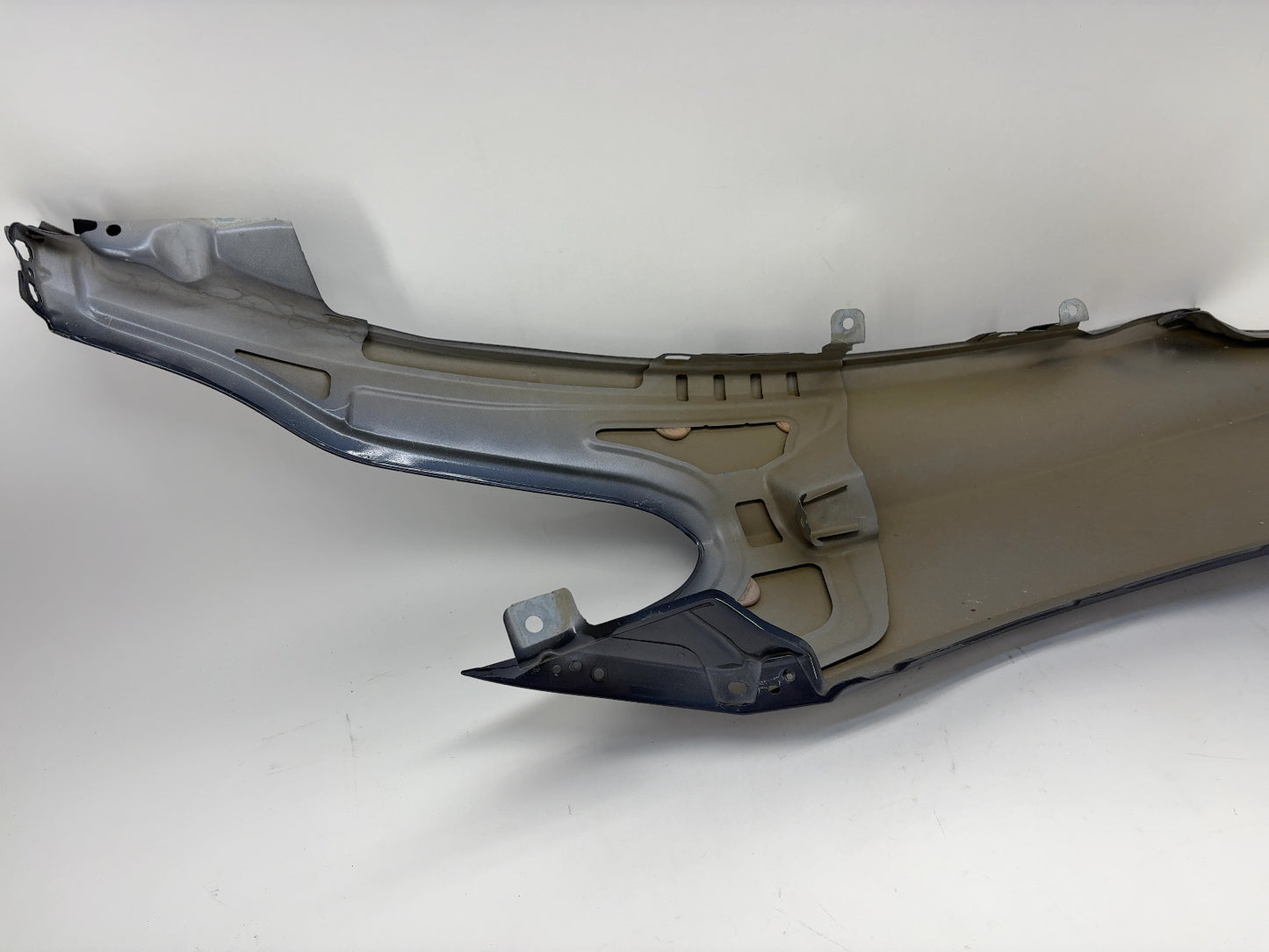 2020-2024 Tesla Model Y Right Fender 1493452-E0-B
