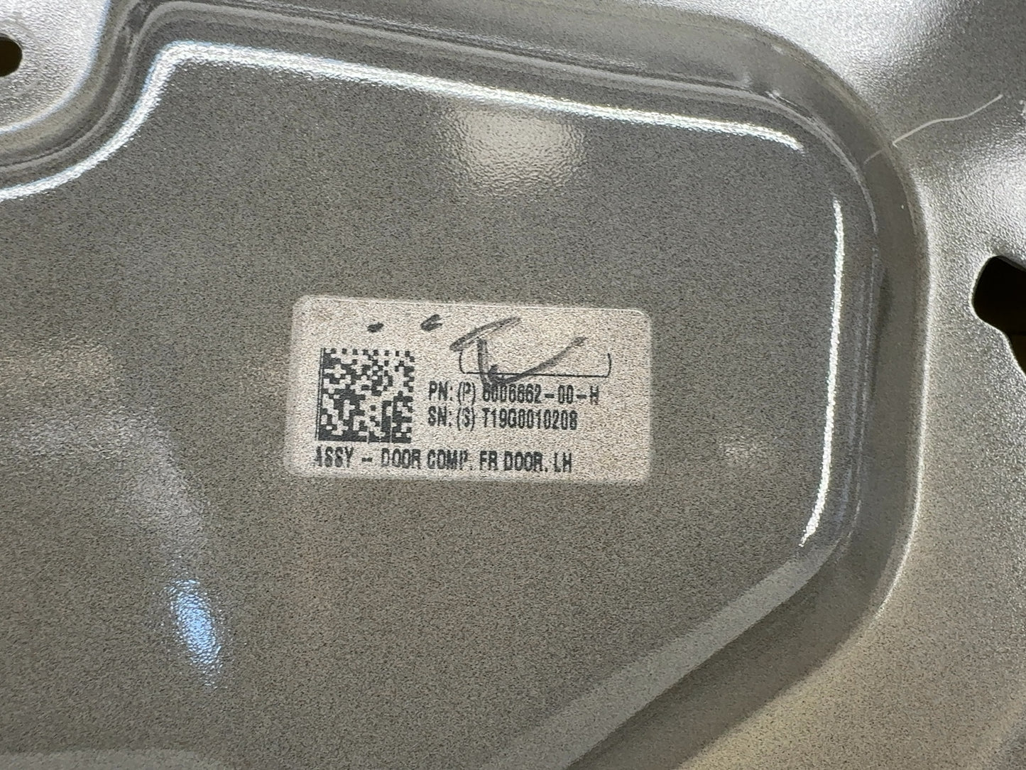 2019 Tesla Model S Front Left Door Shell 6006662-00-H