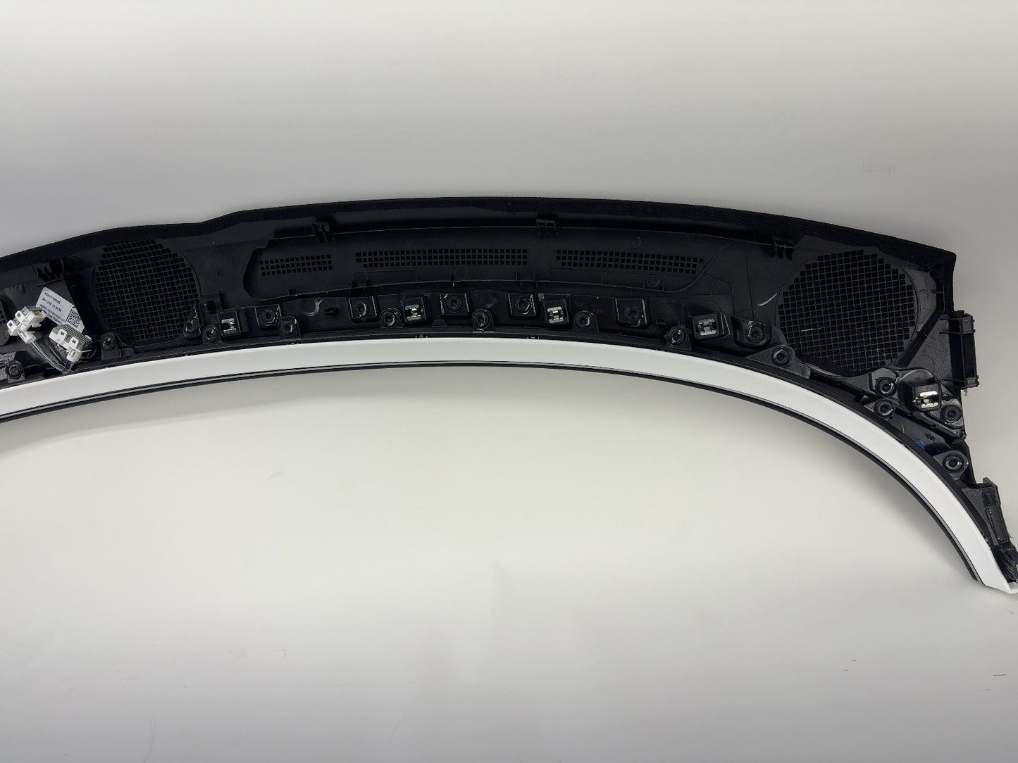 2024 Tesla Model 3 Highland Instrument Panel Wrap Around Pur Ultra White 1774498-20-H