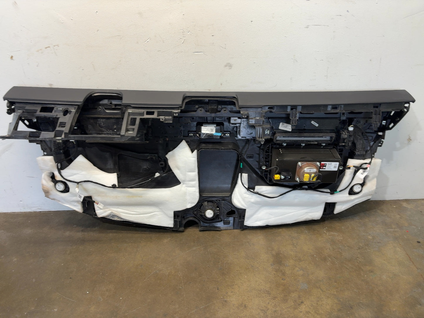 2024-2025 Tesla Model 3 Highland Instrument Panel With Airbag 1774464-25-F