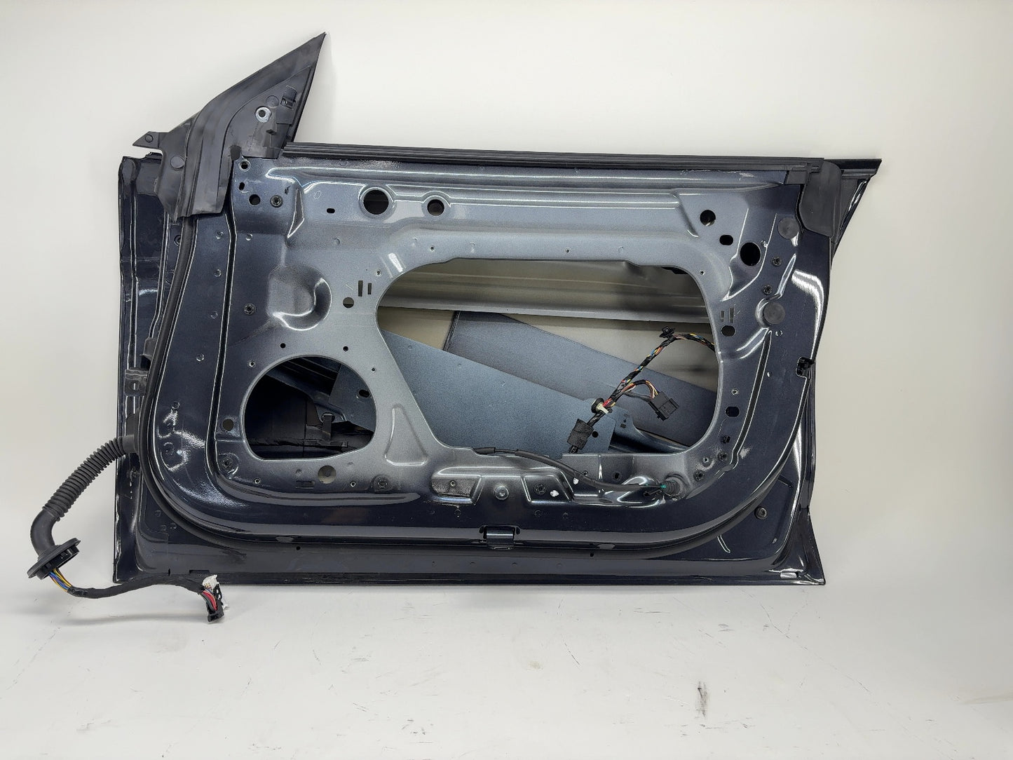 2024-2026 Tesla Model 3 Highland Front Right Door Shell 1751846-E0-A