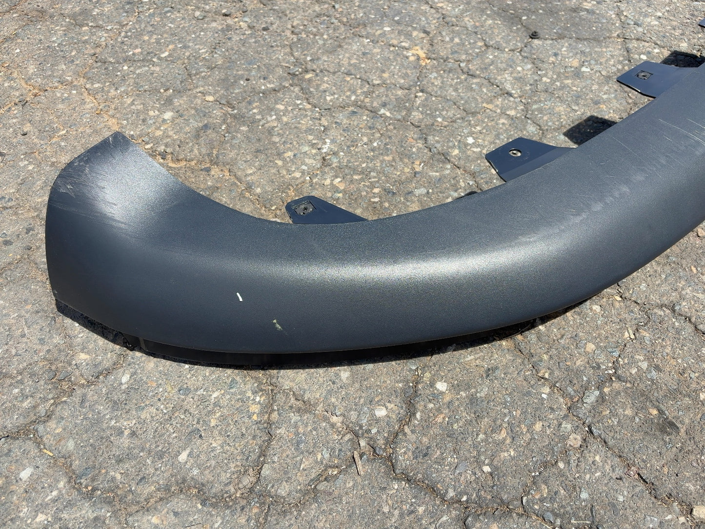 2025-2026 Tesla Model Y Juniper Front Fascia Lower 1932384-00-B