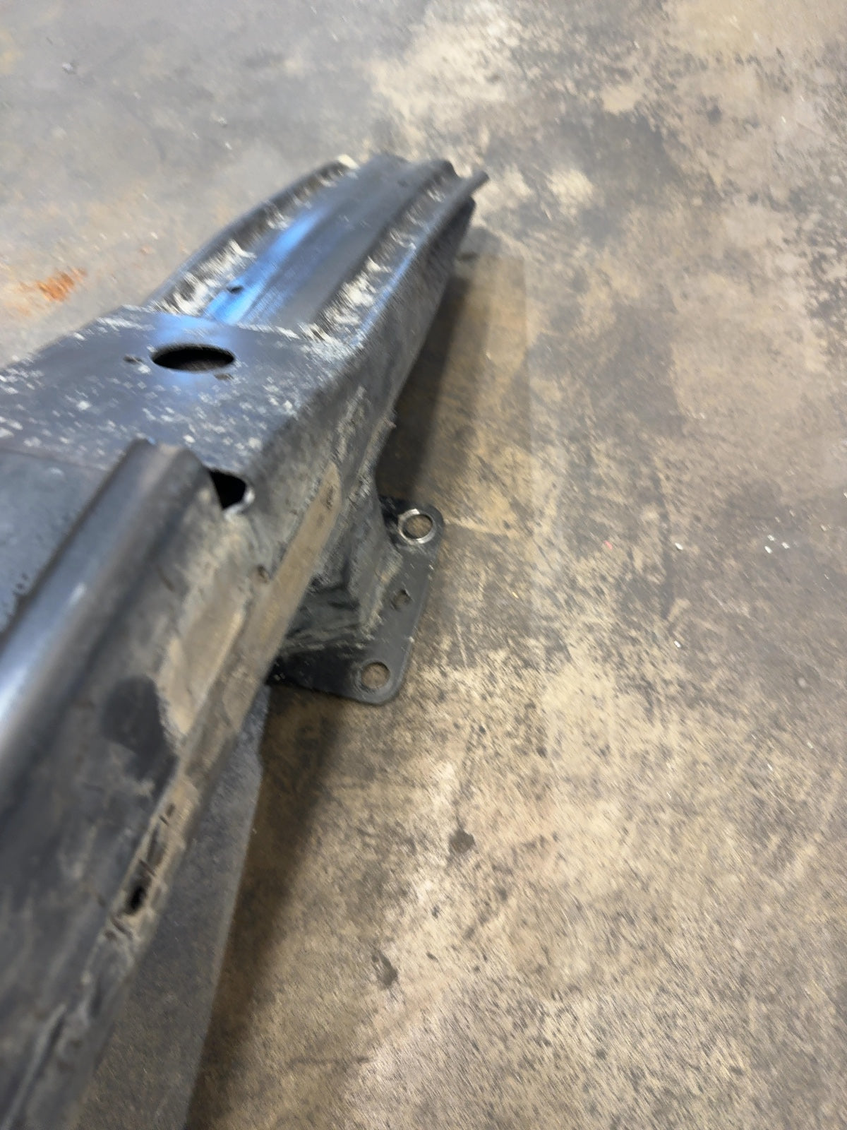 2019 Tesla Model S Front Reinforcement Bar 1060976-00-H