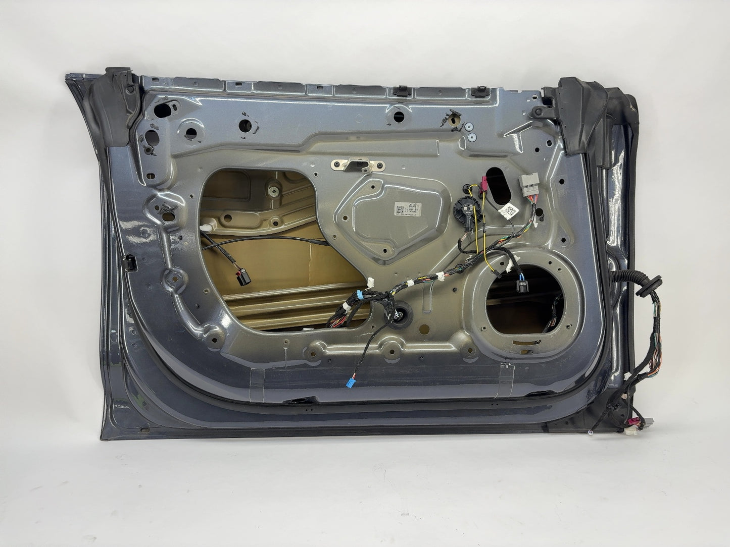 2014-2019 Tesla Model S Front Left Door Shell 6006662-E0-H