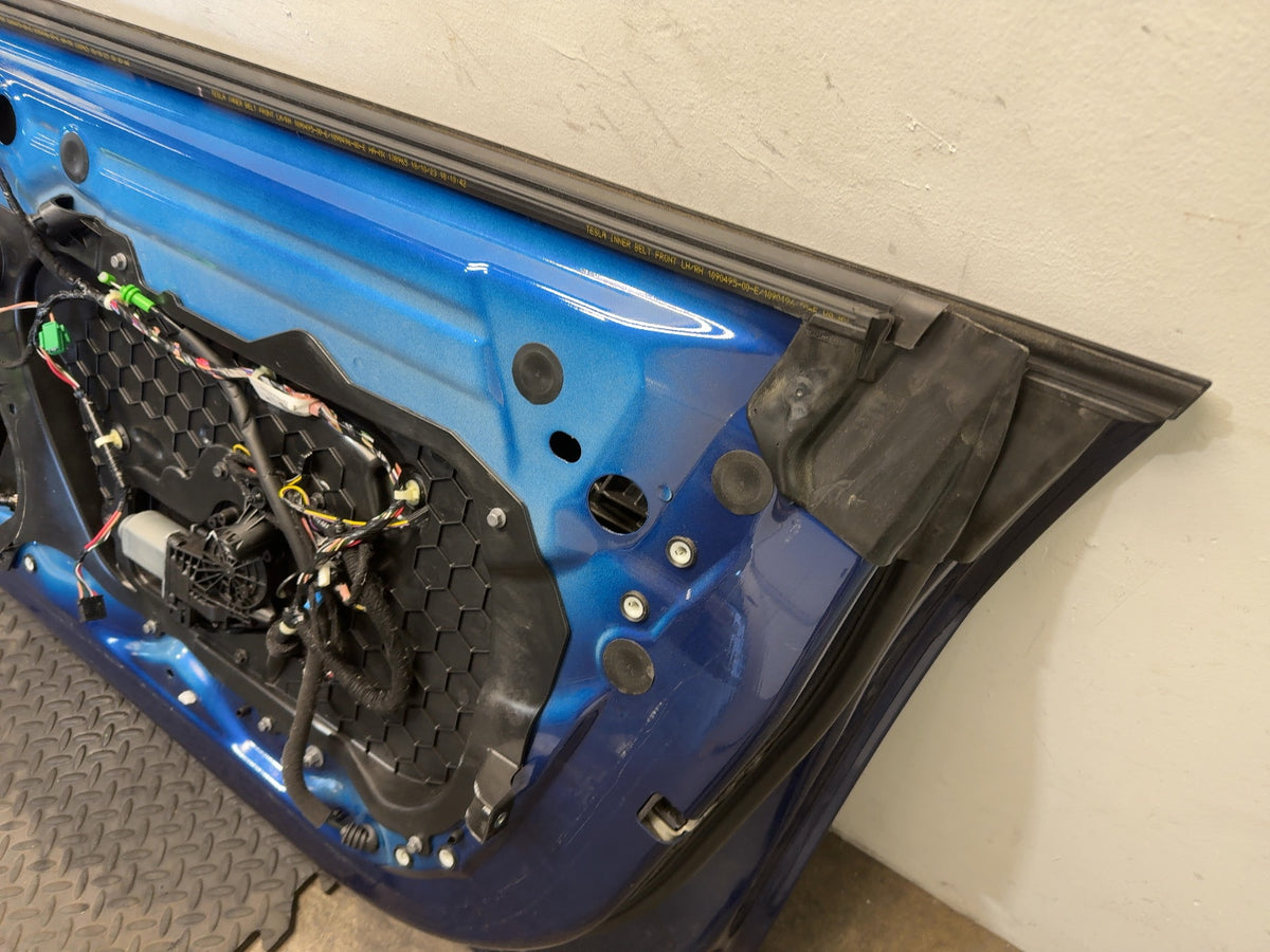2018-2023 Tesla Model 3 Front Right Door Shell 1081420-E0-C