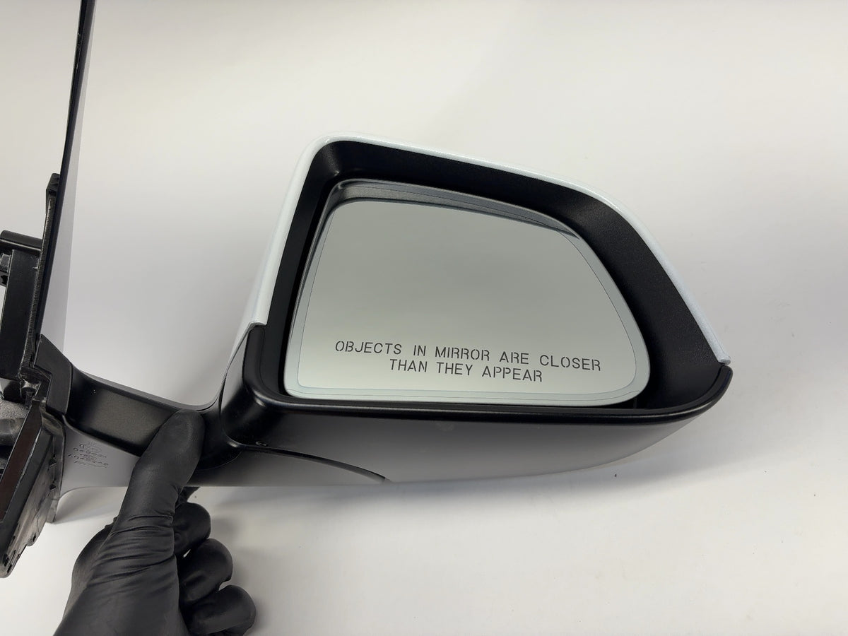 2021-2023 Tesla Model Y Front Right Door Mirror Assembly 1594112-00-B