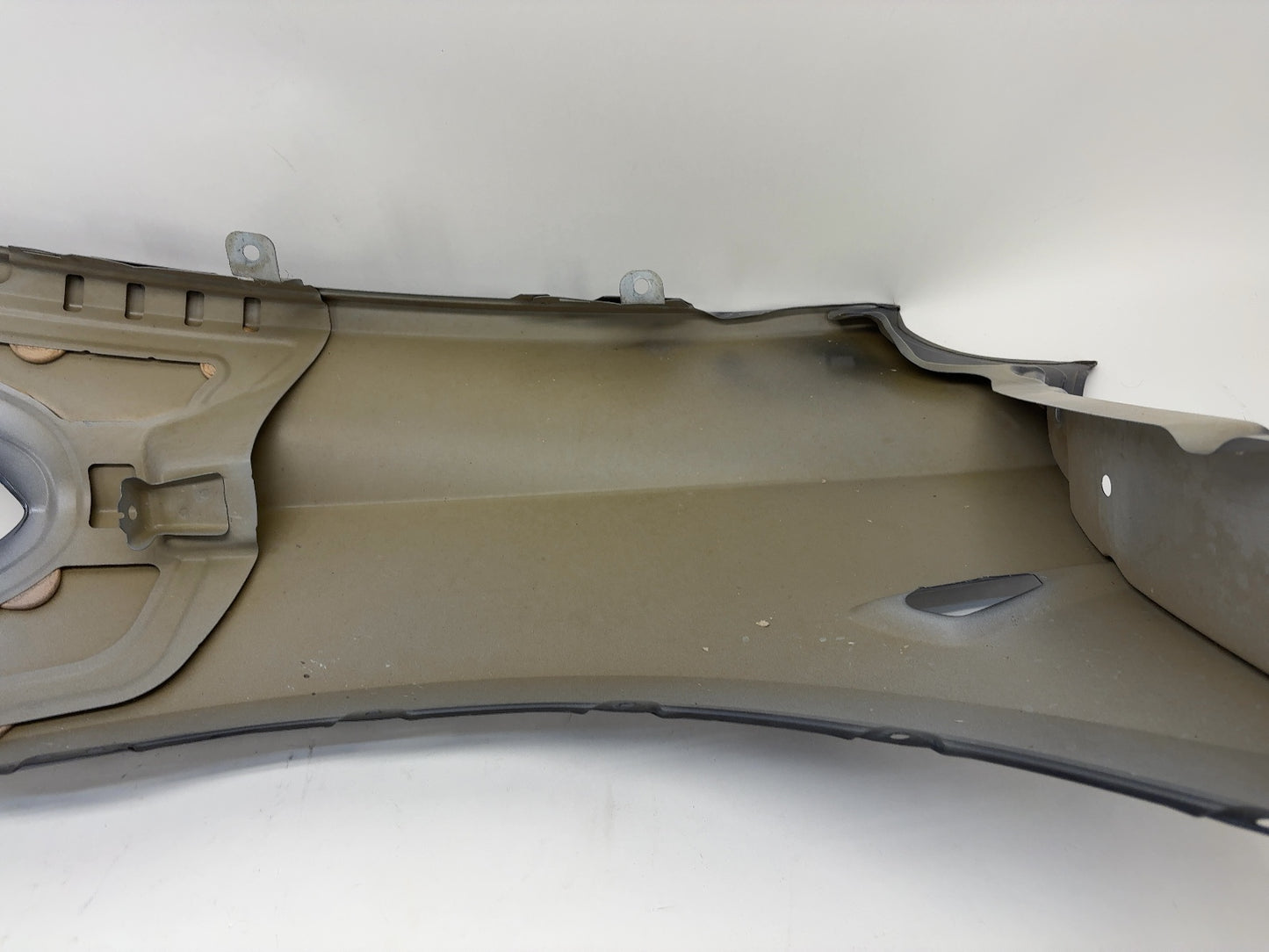 2020-2024 Tesla Model Y Right Fender 1493452-E0-B
