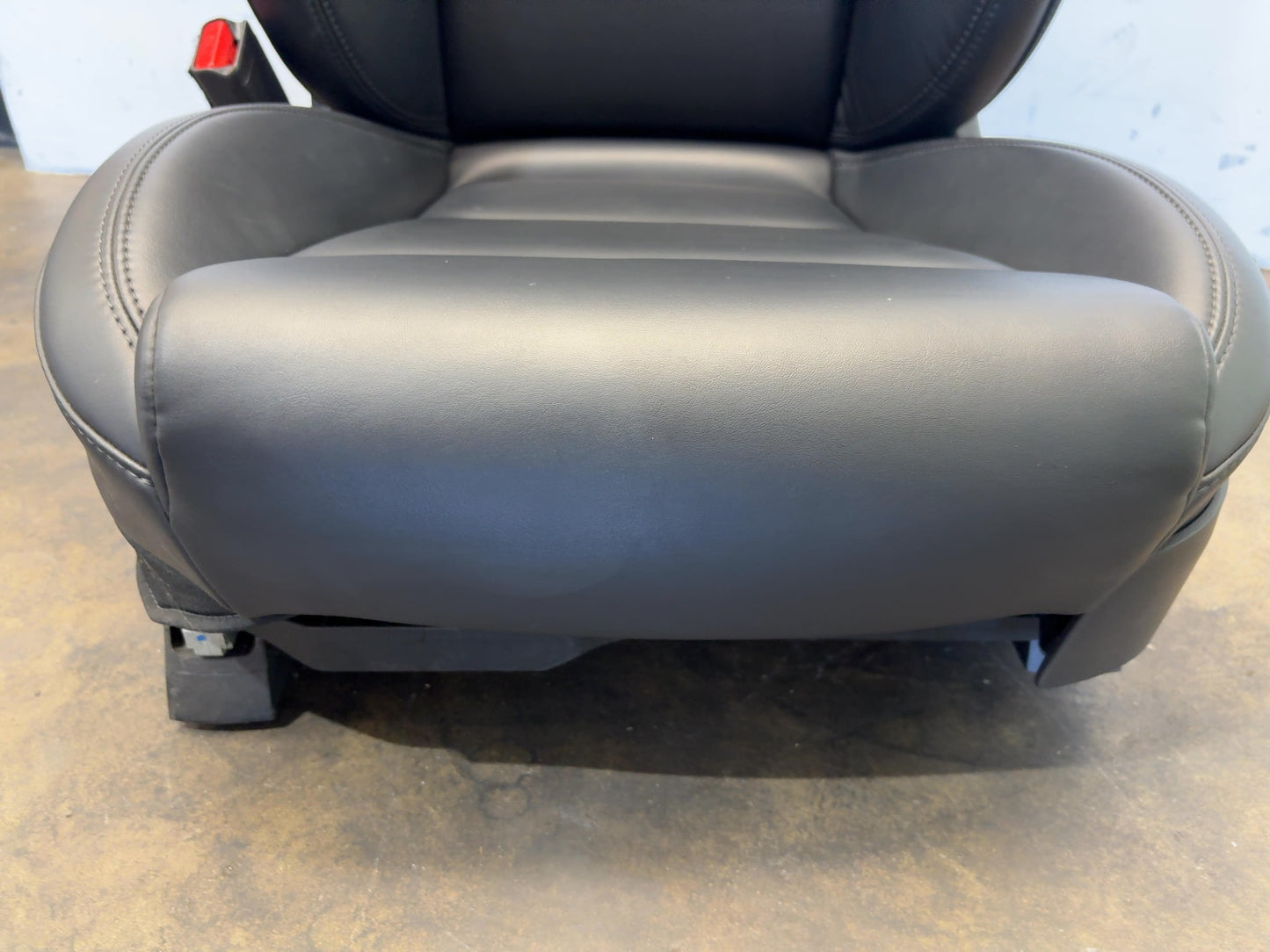 2020 Tesla Model S Front Left Seat Assembly 3876527-02-C