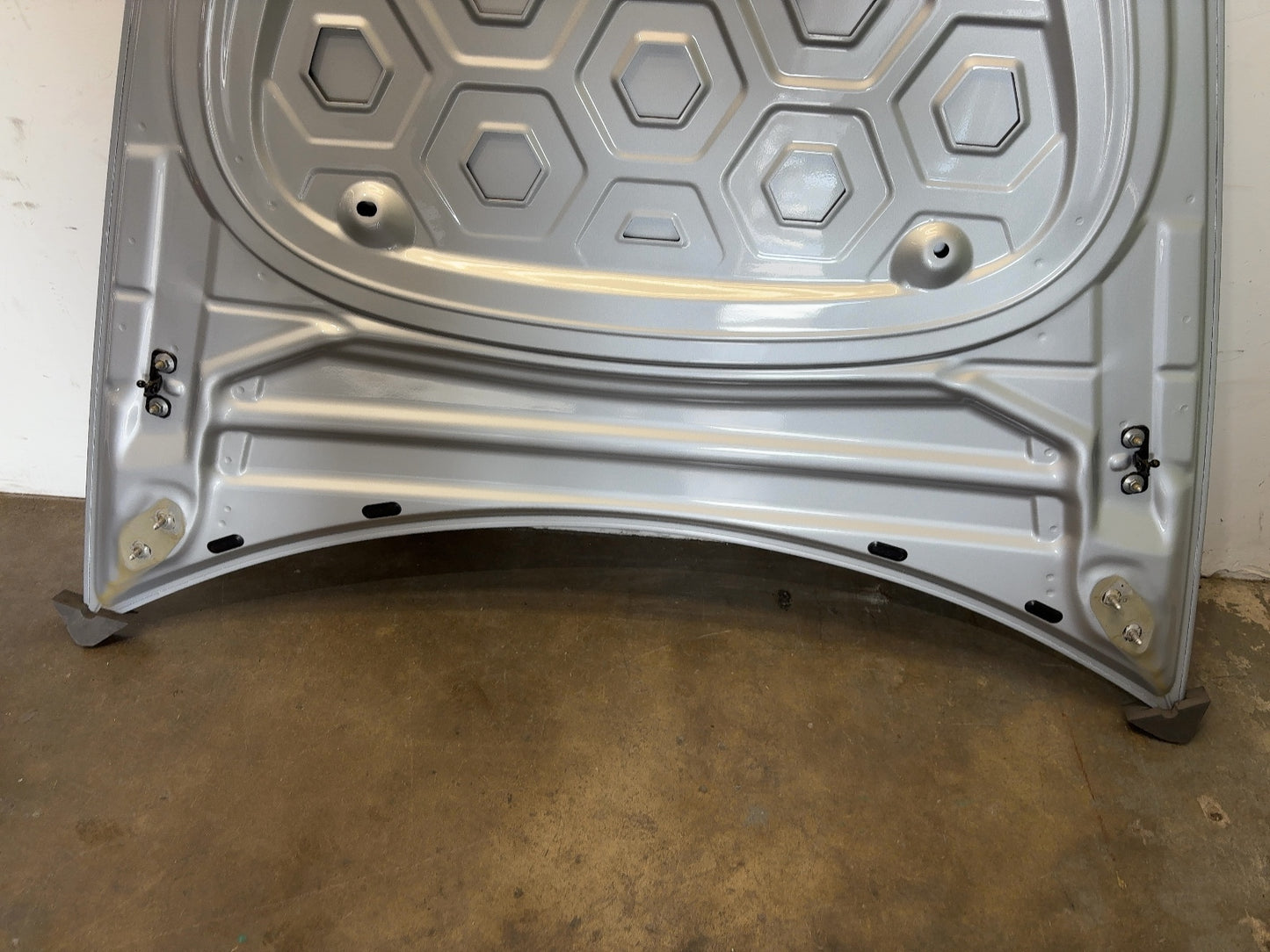 2018 Tesla Model 3 Hood 1081390-E0-B
