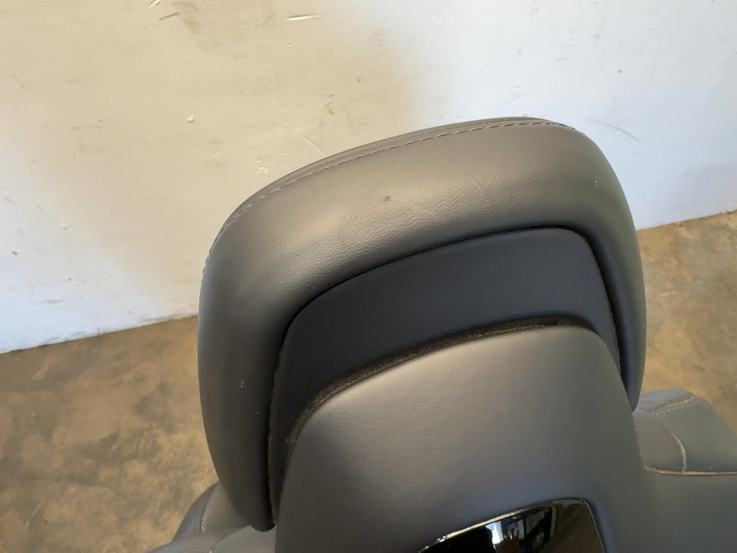 2018 Tesla Model X Front Left Seat Assembly 9876527-05-A