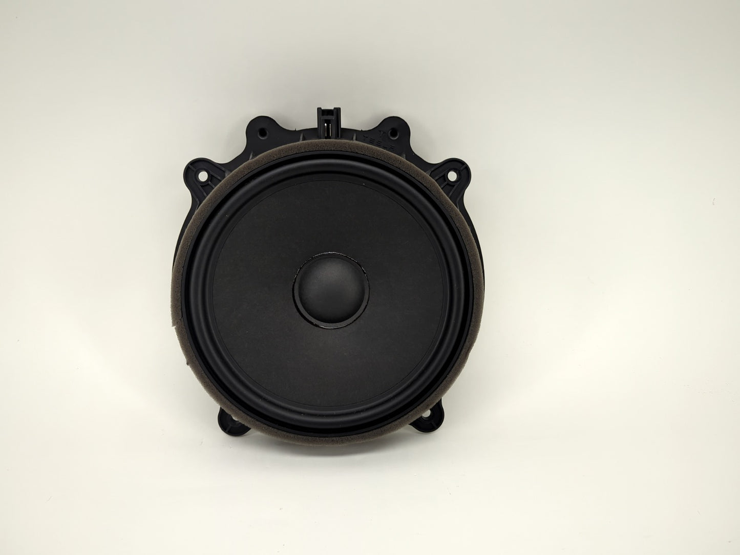 2024-2025 Tesla Model Y Speaker Woofer Premium 200mm 1079744-01-F