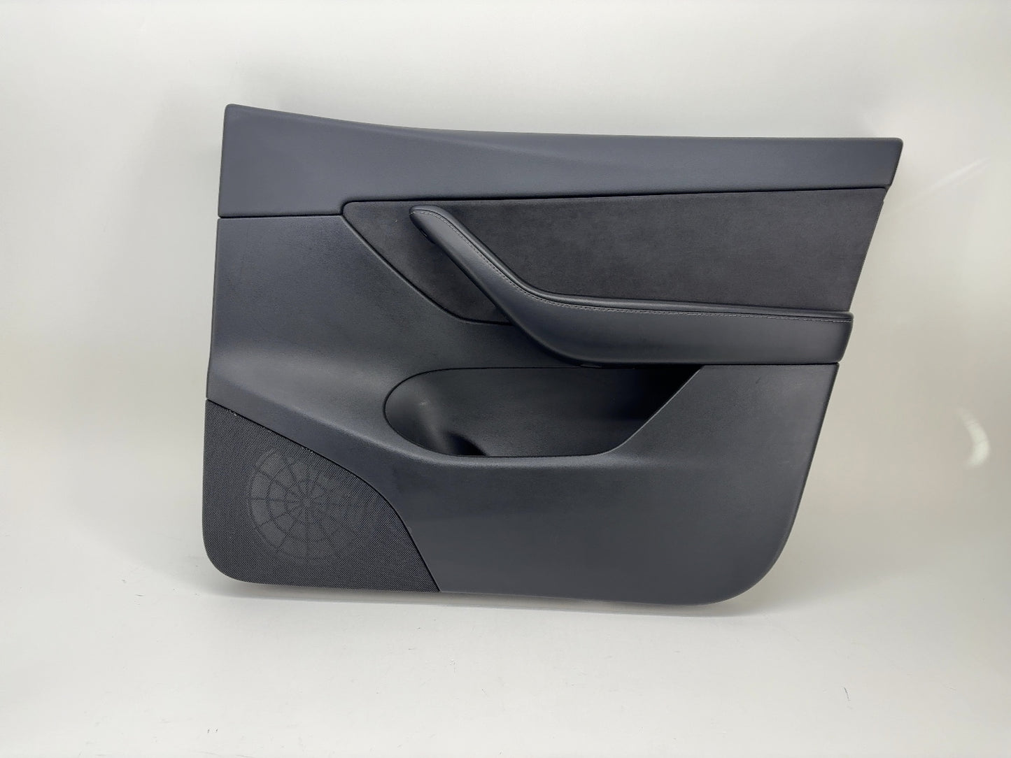 2021 Tesla Model Y Front Right Door Panel Black 1497295-91-C