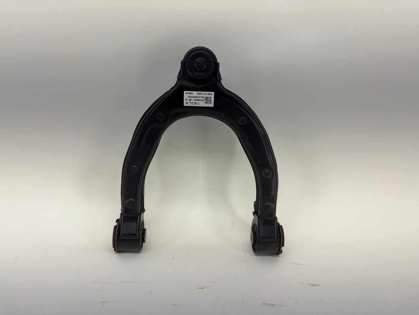 2021 Tesla Model Y Front Left Upper Control Arm 1044321-00-H