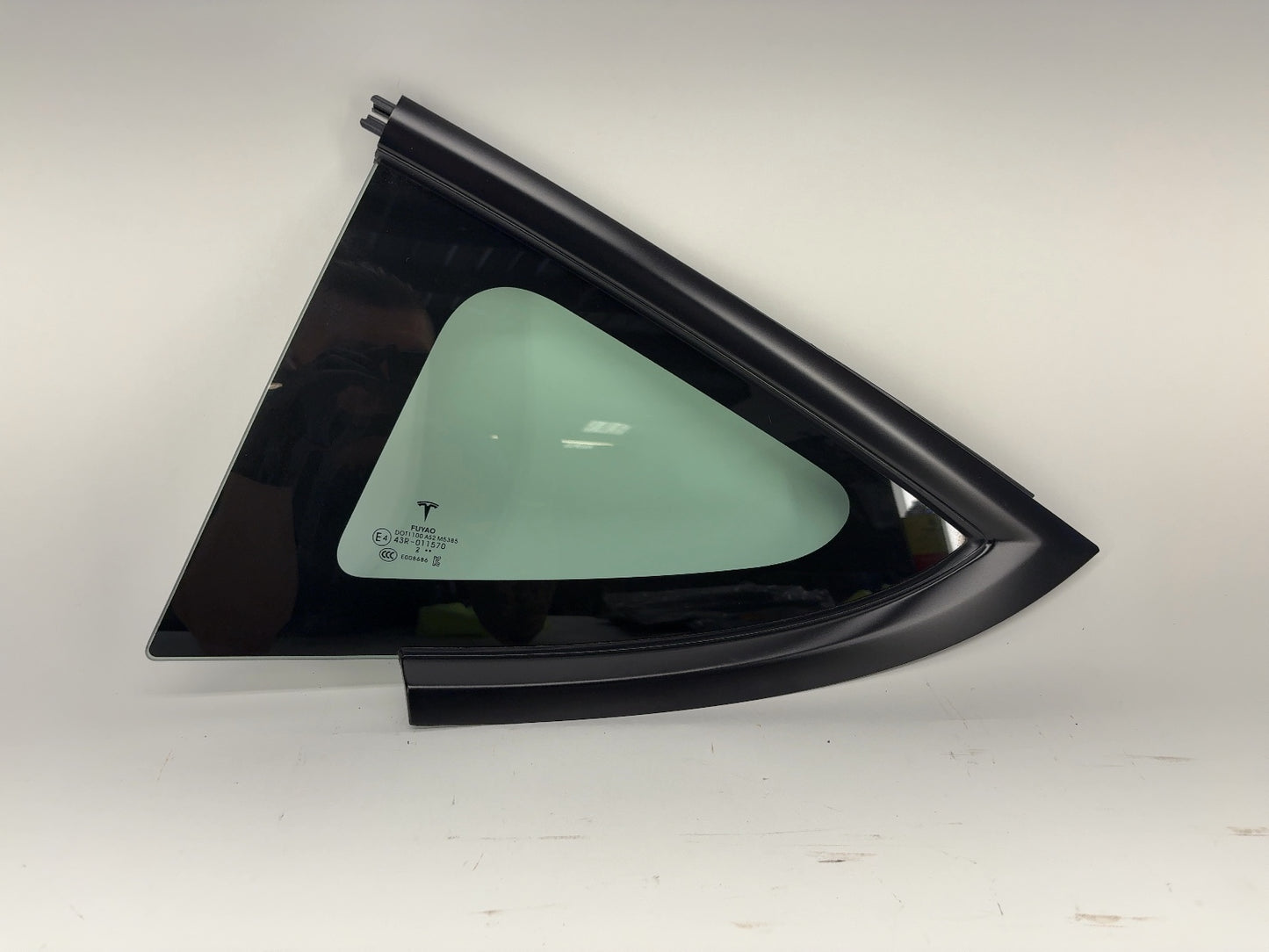 2023 Tesla Model 3 Left Quarter Glass 1514978-01-C