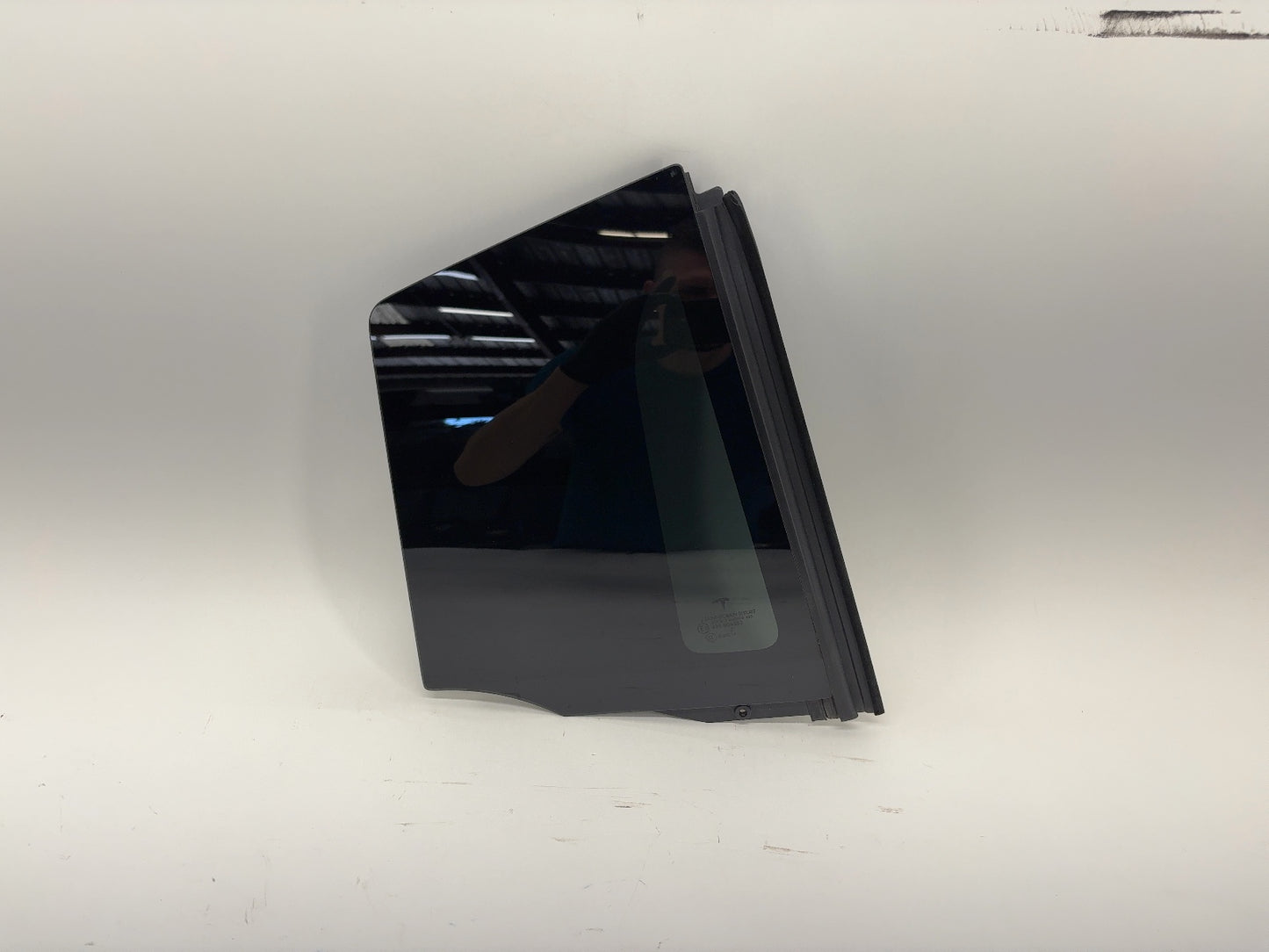 2018 Tesla Model X Rear Right Door Glass Fixed 1055274-00-E