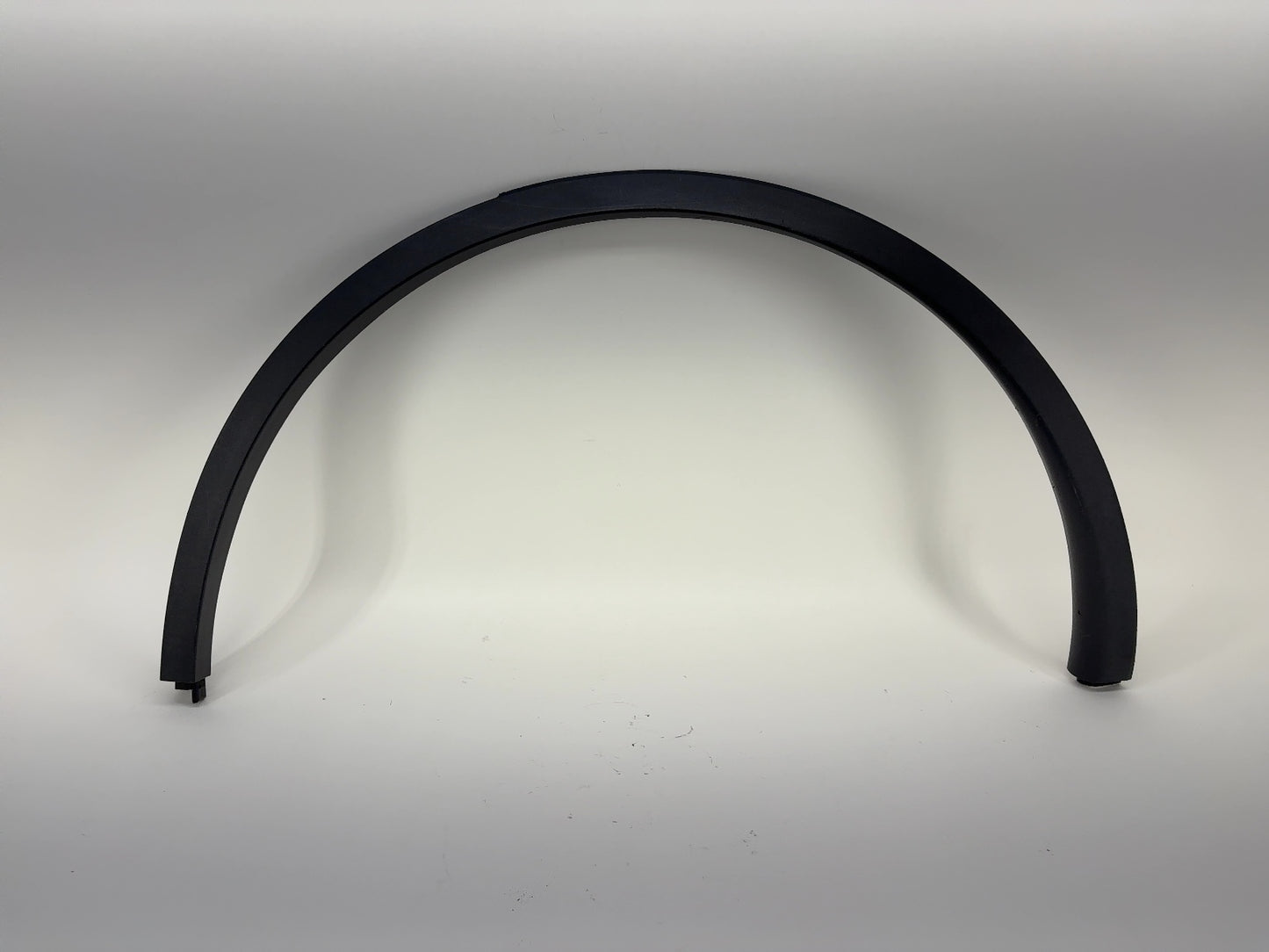 2021 Tesla Model Y Rear Left Wheel Arch Molding 1494187-89-B