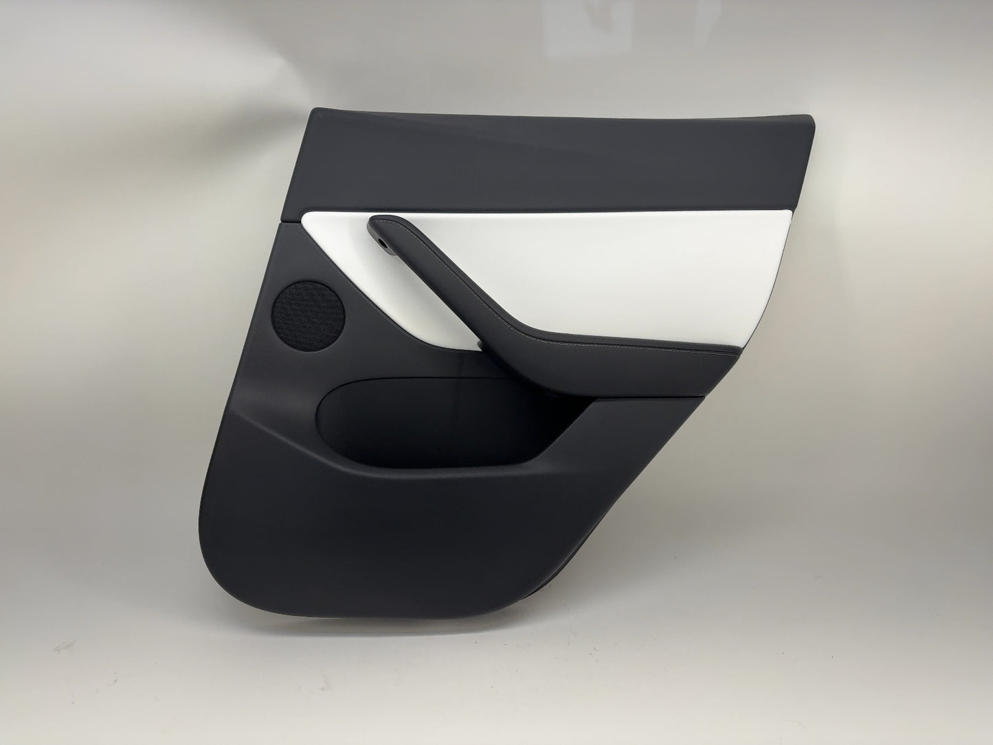 2022 Tesla Model Y Rear Right Door Panel White 1497297-92-C