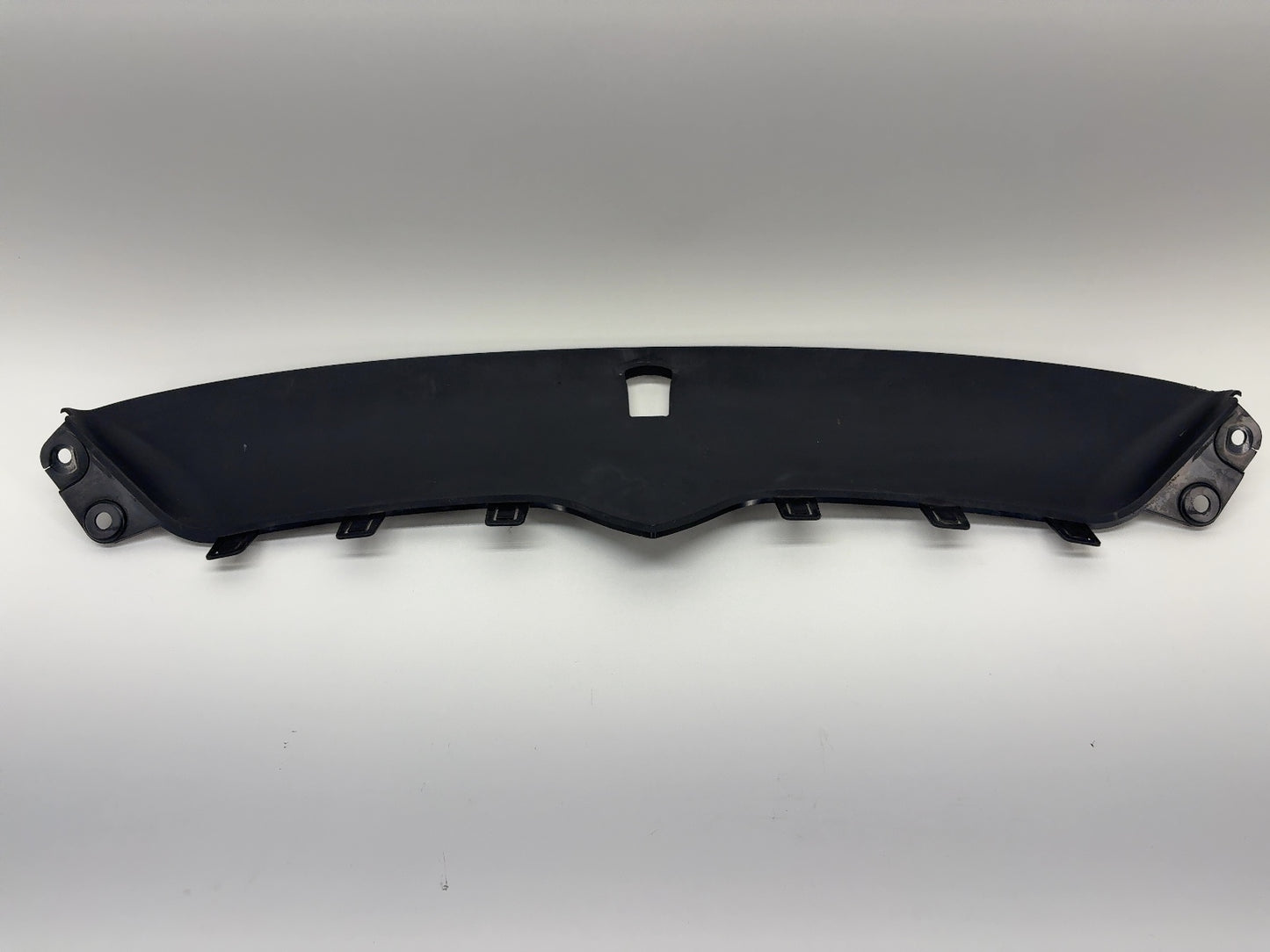 2018 Tesla Model X Front Upper Grill Surround 1047021-00-E