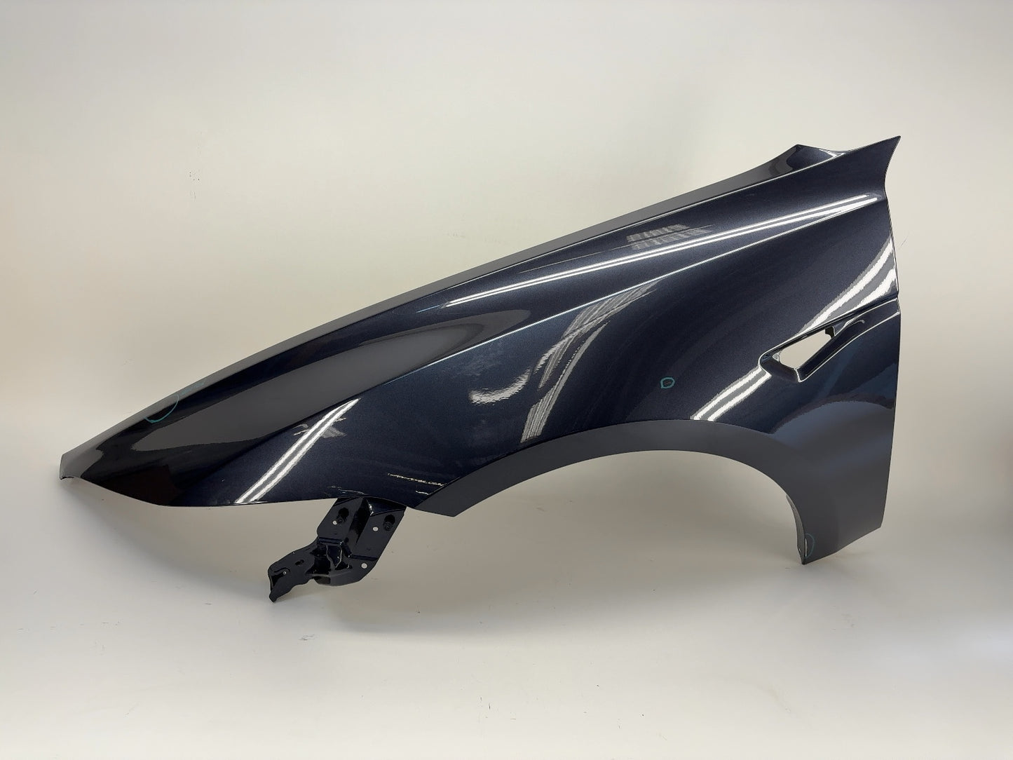 2024-2025 Tesla Model 3 Left Fender 1714884-E0-F