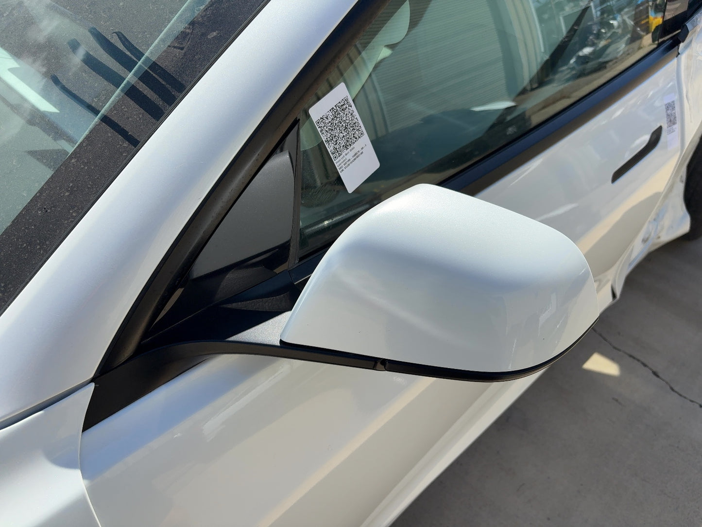 2021-2022 Tesla Model 3 Front Left Door Mirror Assembly 1592031-00-F