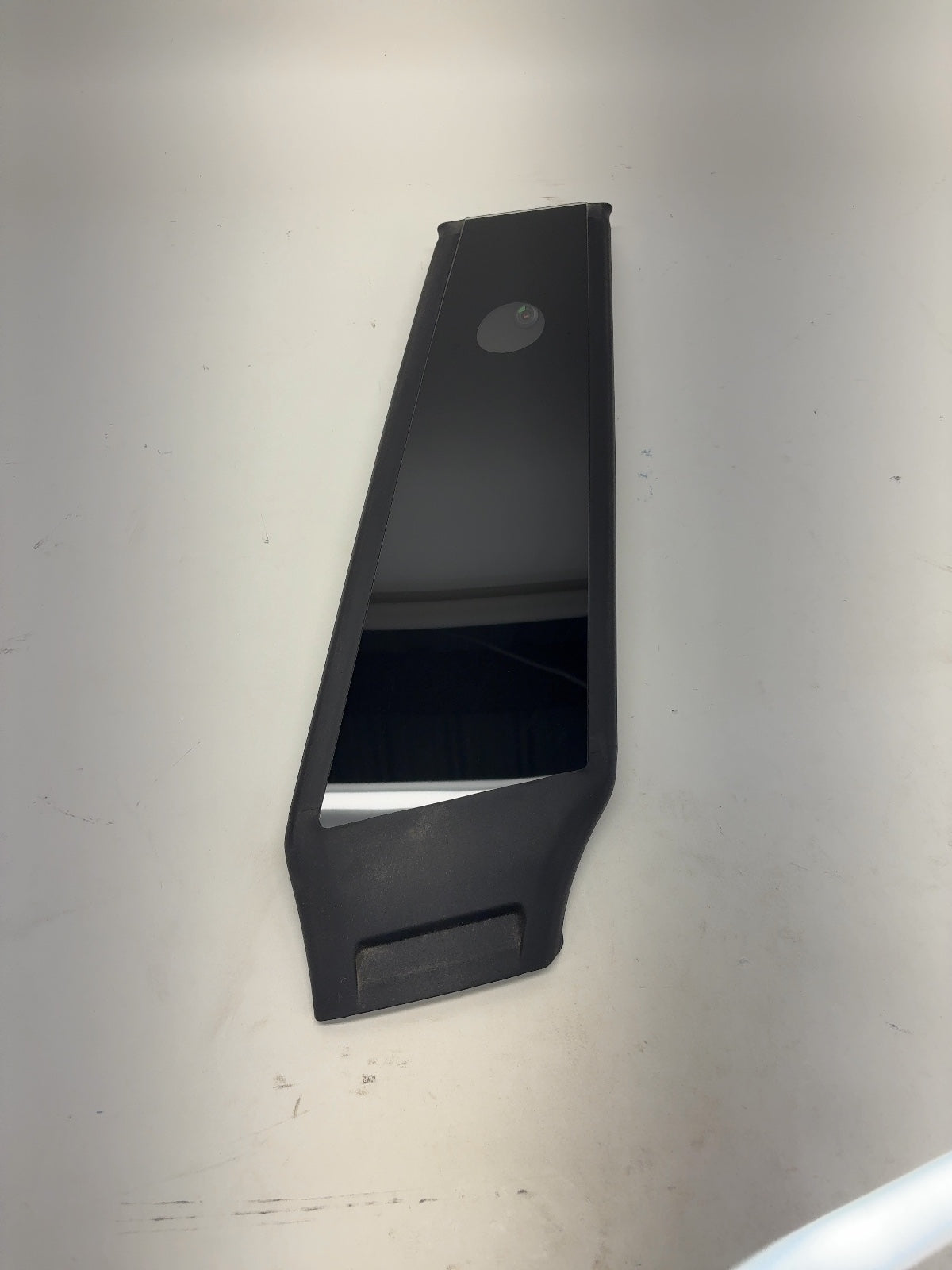 2025 Tesla Model 3 Highland B Pillar Glass w Camera Left 1711762-00-H