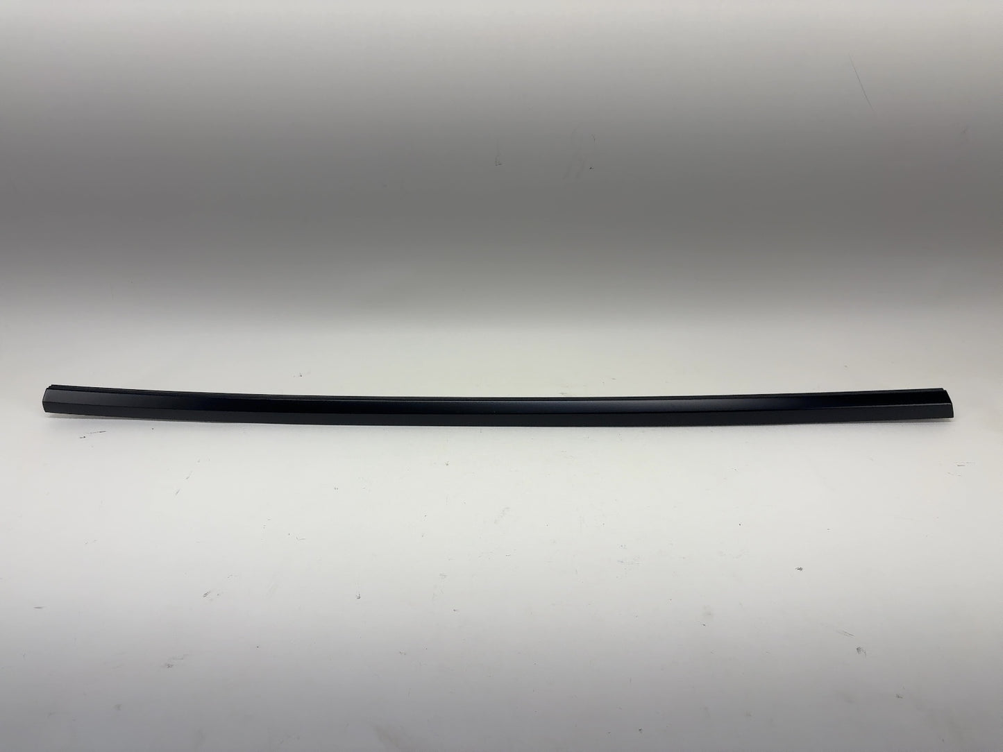 2025 Tesla Model 3 Highland Rear Right Door Belt Molding 1873464-21-A
