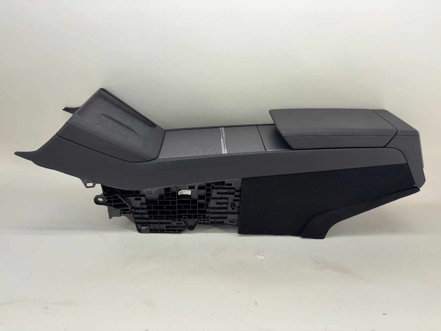 2025 Tesla Model 3 Highland Center Console 1714377-24-L
