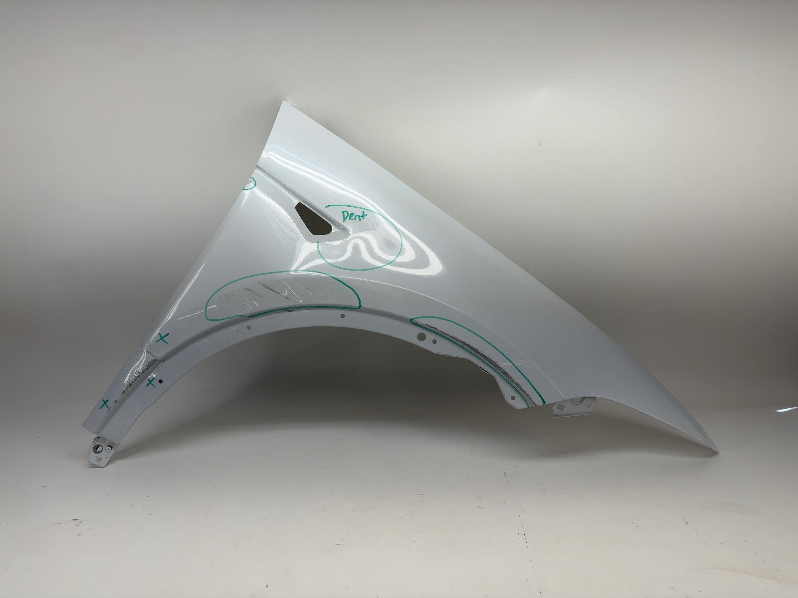 2018 Tesla Model X Right Fender 1069534-E0-N – Calimotive Auto