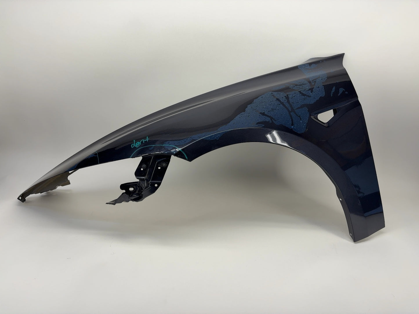 2024-2025 Tesla Model 3 Left Fender 1714884-E0-F