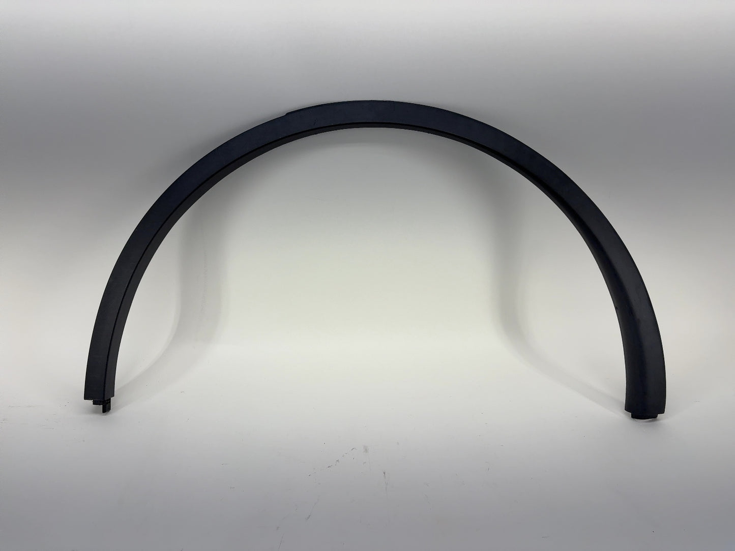 2021 Tesla Model Y Rear Left Wheel Arch Molding 1494187-89-B