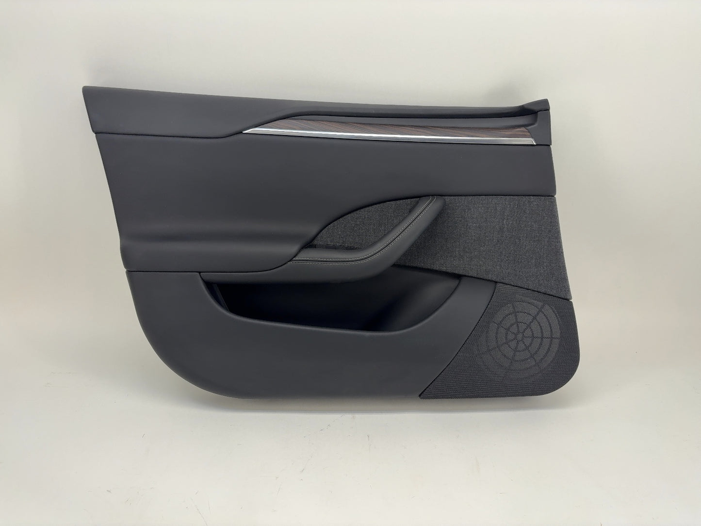 2021 Tesla Model S Front Left Door Panel 1633447-91-D