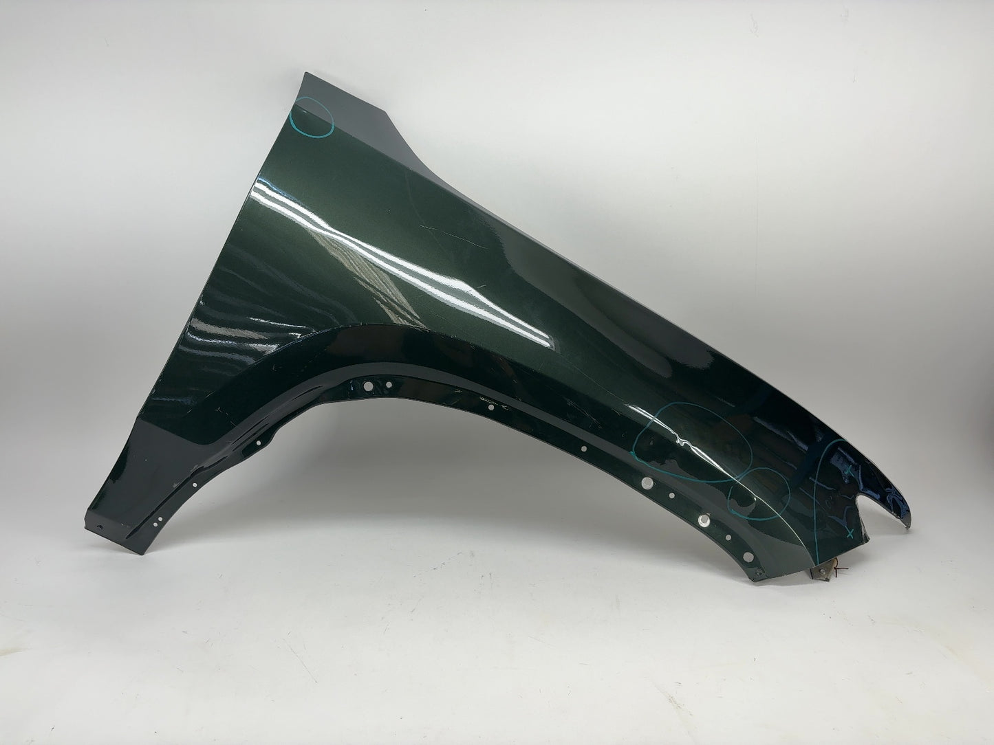 2023-2024 Rivian R1T Right Fender PT01013179-A