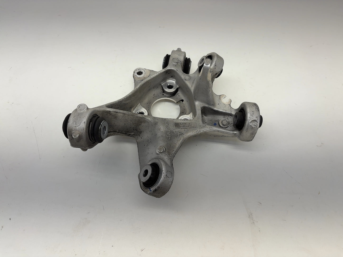 2021 Tesla Model 3 Rear Knuckle Left 1044411-00-F
