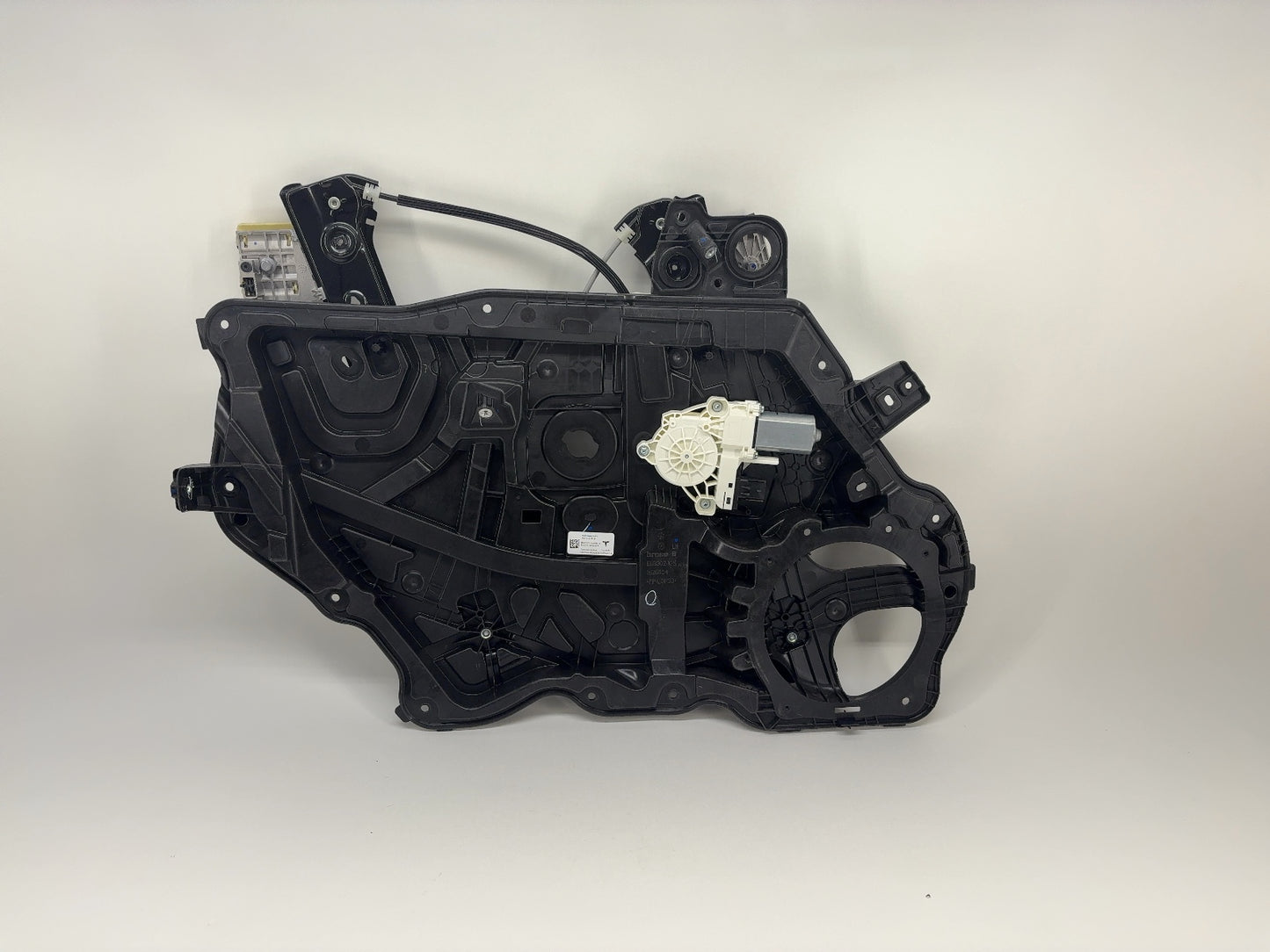 2026 Tesla Model Y Juniper Front Left Door Window Regulator 1987312-02-A