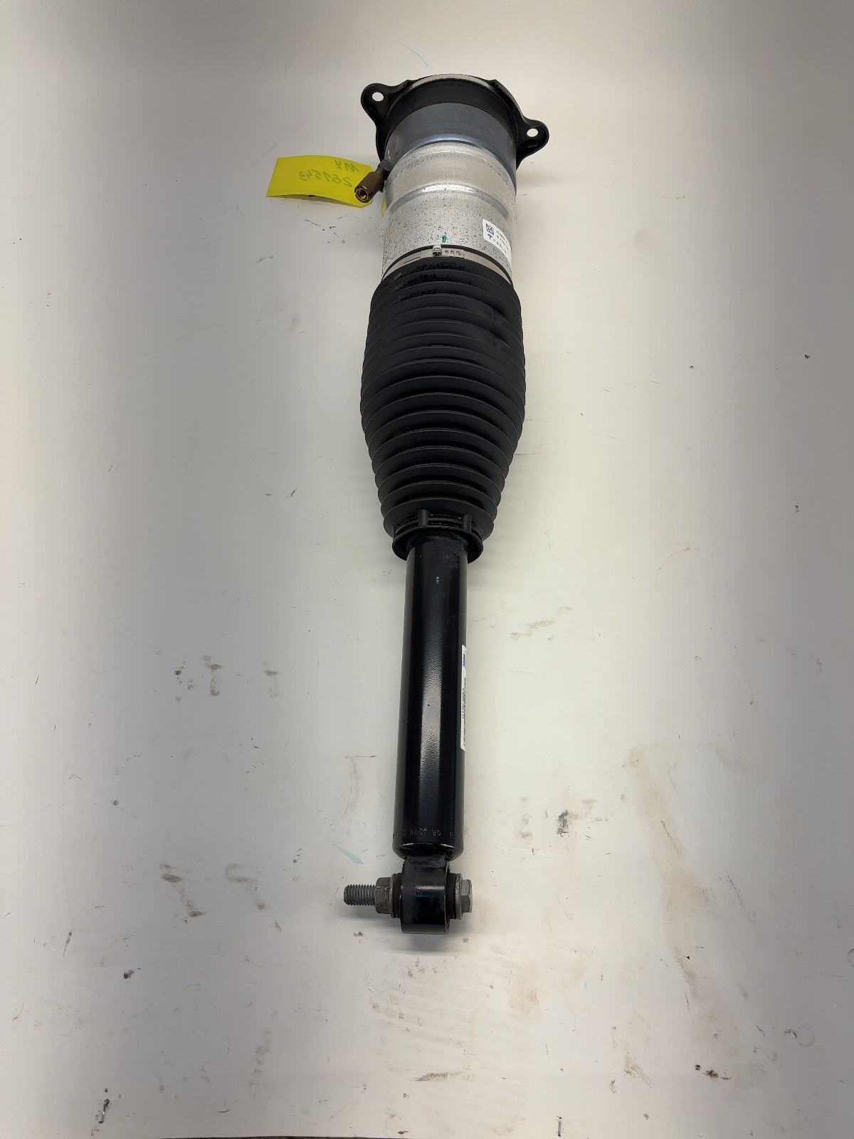 2015 Tesla Model S Rear Left Air Shock 6006352-06-C